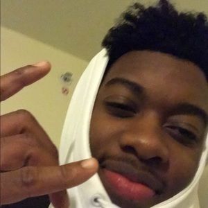 Meet your Posher, Wayne